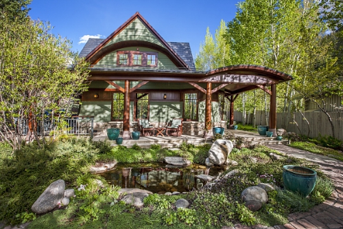 Custom Mountain Estate In Aspen, Colorado Goes to Auction July 16th
