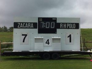 Zacara raced out to a 7-1 halftime lead Wednesday afternoon before winning the game by nine goals, 14-5. (Photo courtesy of Pololine)